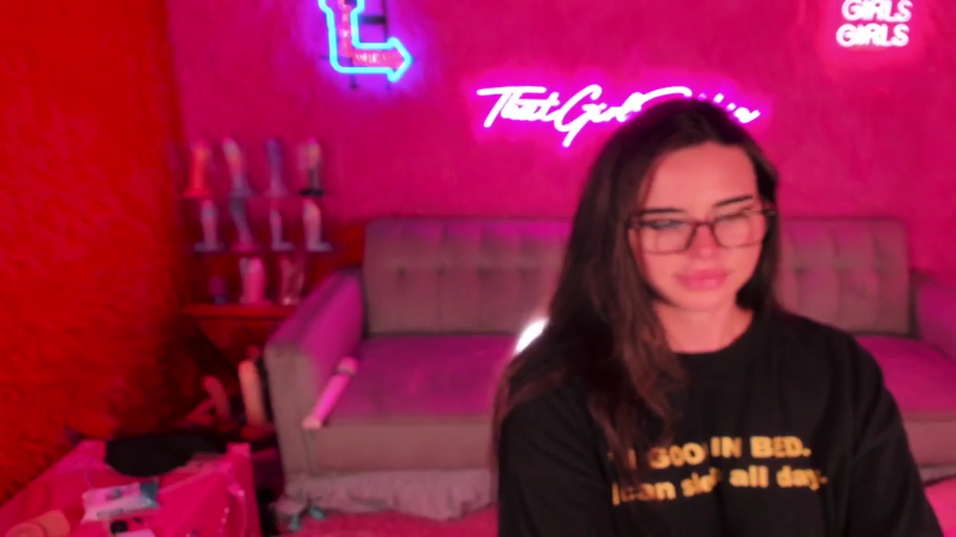 Gallery image thumbnail from thatgrlsuttin's myfreecams stream on, 07/03/2024, 05:40 image 4 of 20