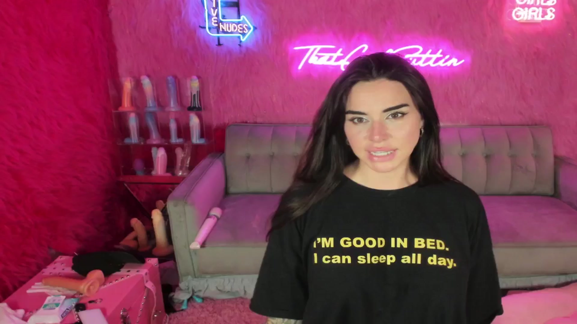 Gallery image thumbnail from thatgrlsuttin's myfreecams stream on, 07/03/2024, 06:16 image 20 of 20