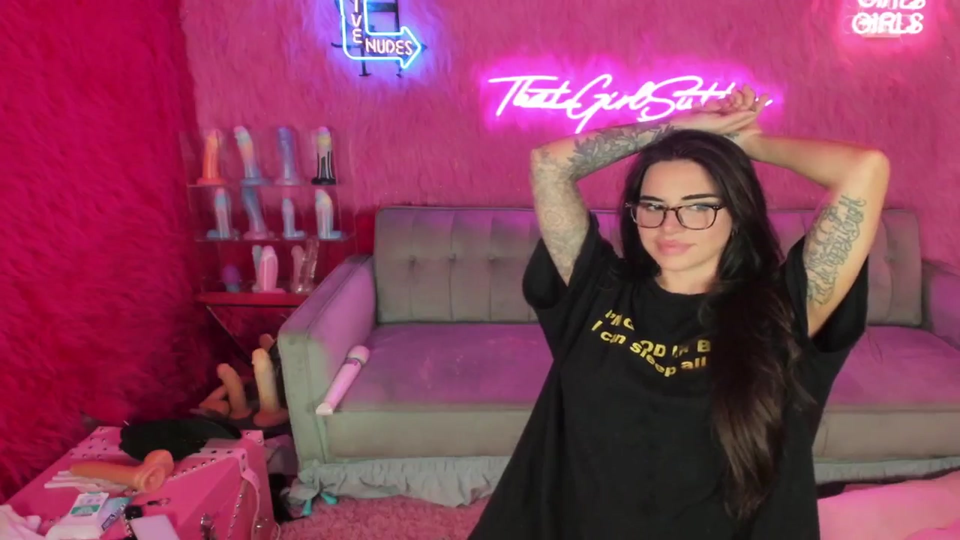 Gallery image thumbnail from thatgrlsuttin's myfreecams stream on, 07/03/2024, 06:16 image 8 of 20