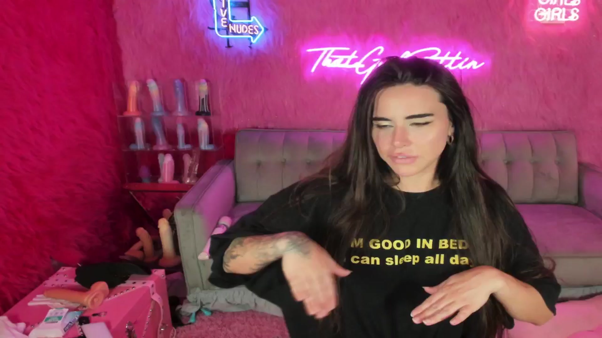 Gallery image thumbnail from thatgrlsuttin's myfreecams stream on, 07/03/2024, 06:16 image 16 of 20