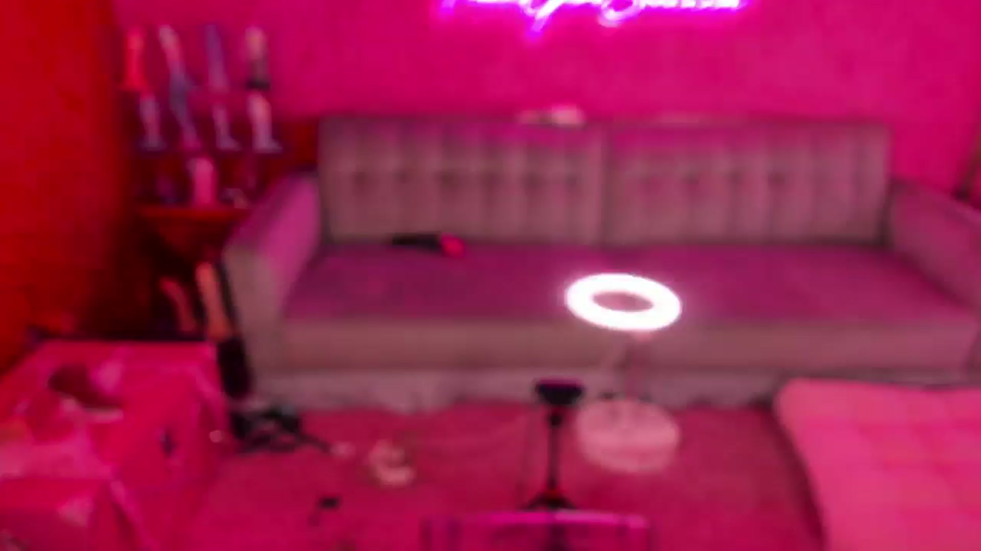 Gallery image thumbnail from thatgrlsuttin's myfreecams stream on, 07/08/2024, 02:38 image 7 of 20