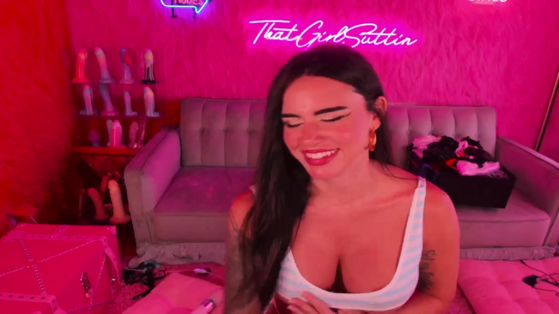 Gallery image thumbnail from thatgrlsuttin's myfreecams stream on, 07/11/2024, 22:50 image 11 of 20