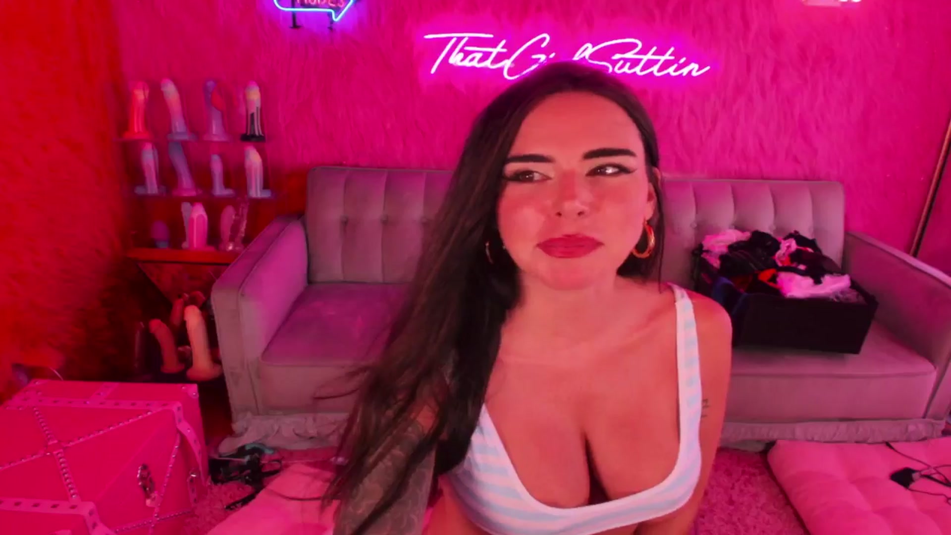 Gallery image thumbnail from thatgrlsuttin's myfreecams stream on, 07/11/2024, 22:50 image 3 of 20