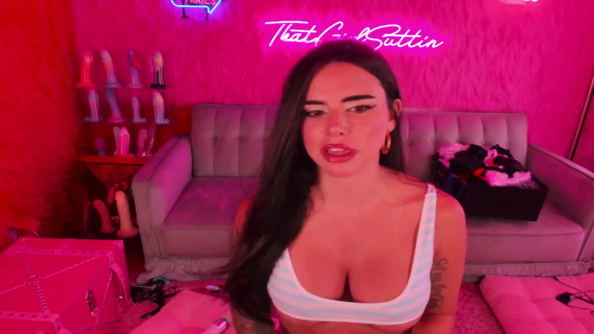 Gallery image thumbnail from thatgrlsuttin's myfreecams stream on, 07/11/2024, 22:50 image 13 of 20
