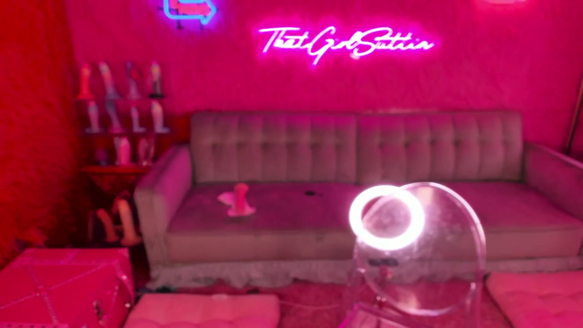 Gallery image thumbnail from thatgrlsuttin's myfreecams stream on, 07/12/2024, 01:12 image 17 of 20