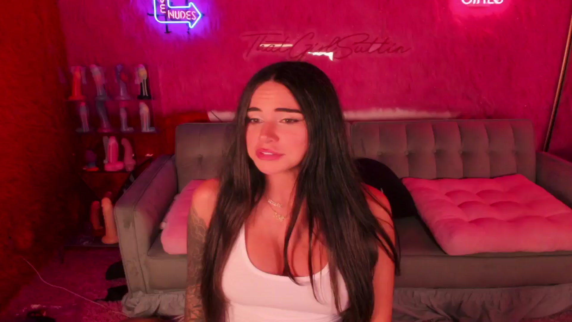 Gallery image thumbnail from thatgrlsuttin's myfreecams stream on, 07/28/2024, 06:32 image 3 of 20