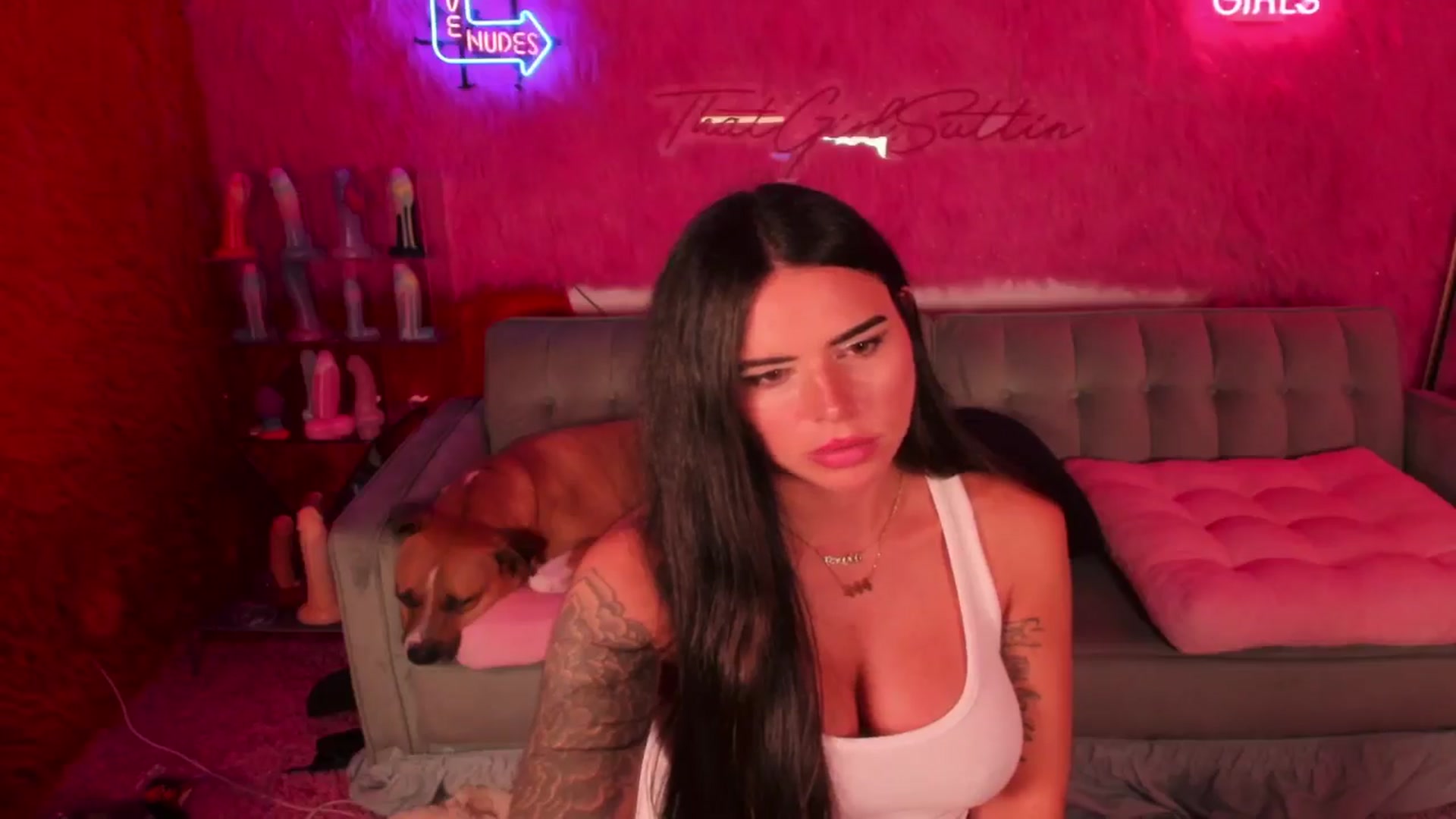 Gallery image thumbnail from thatgrlsuttin's myfreecams stream on, 07/28/2024, 06:32 image 13 of 20