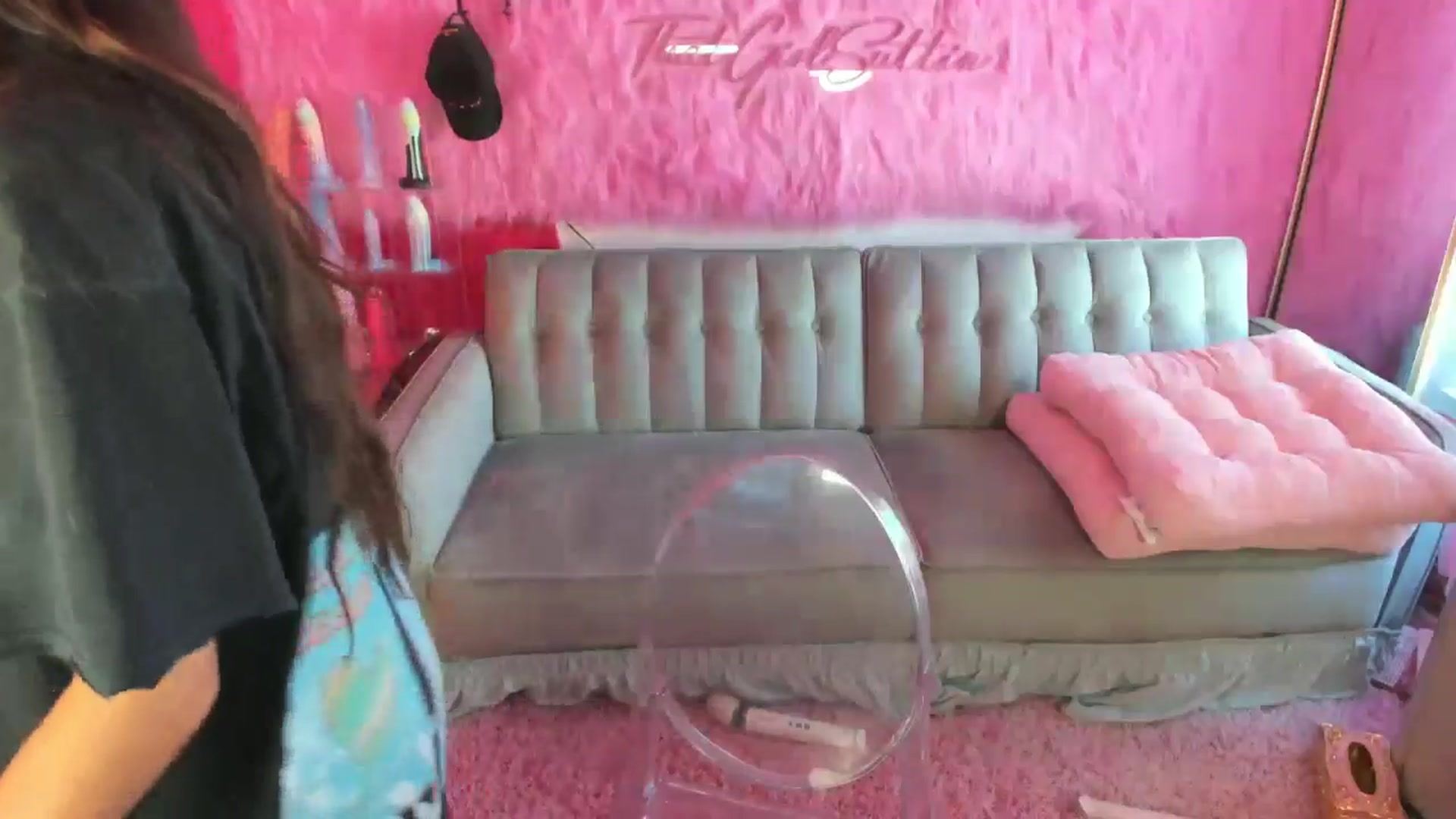 Gallery image thumbnail from thatgrlsuttin's myfreecams stream on, 08/29/2024, 23:28 image 11 of 20