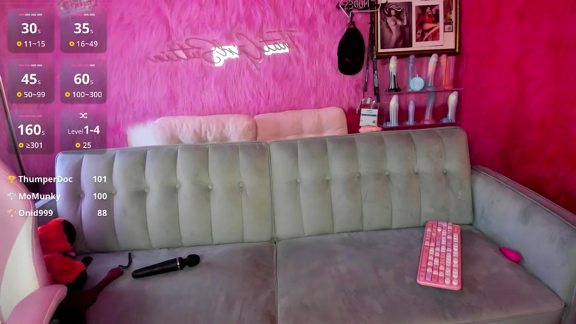 Gallery image thumbnail from thatgrlsuttin's myfreecams stream on, 02/18/2026, 24:02 image 19 of 20