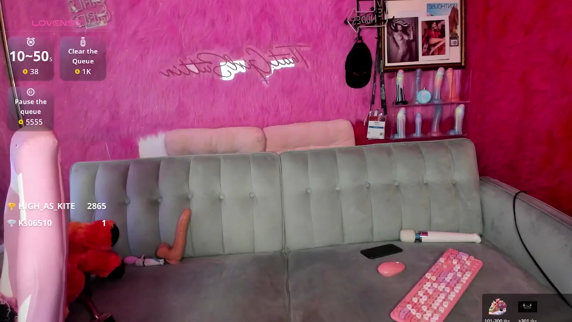 Gallery image thumbnail from thatgrlsuttin's myfreecams stream on, 03/06/2026, 01:37 image 6 of 20
