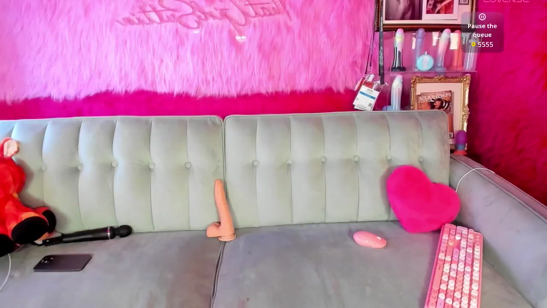 Gallery image thumbnail from thatgrlsuttin's myfreecams stream on, 03/20/2026, 24:11 image 18 of 20