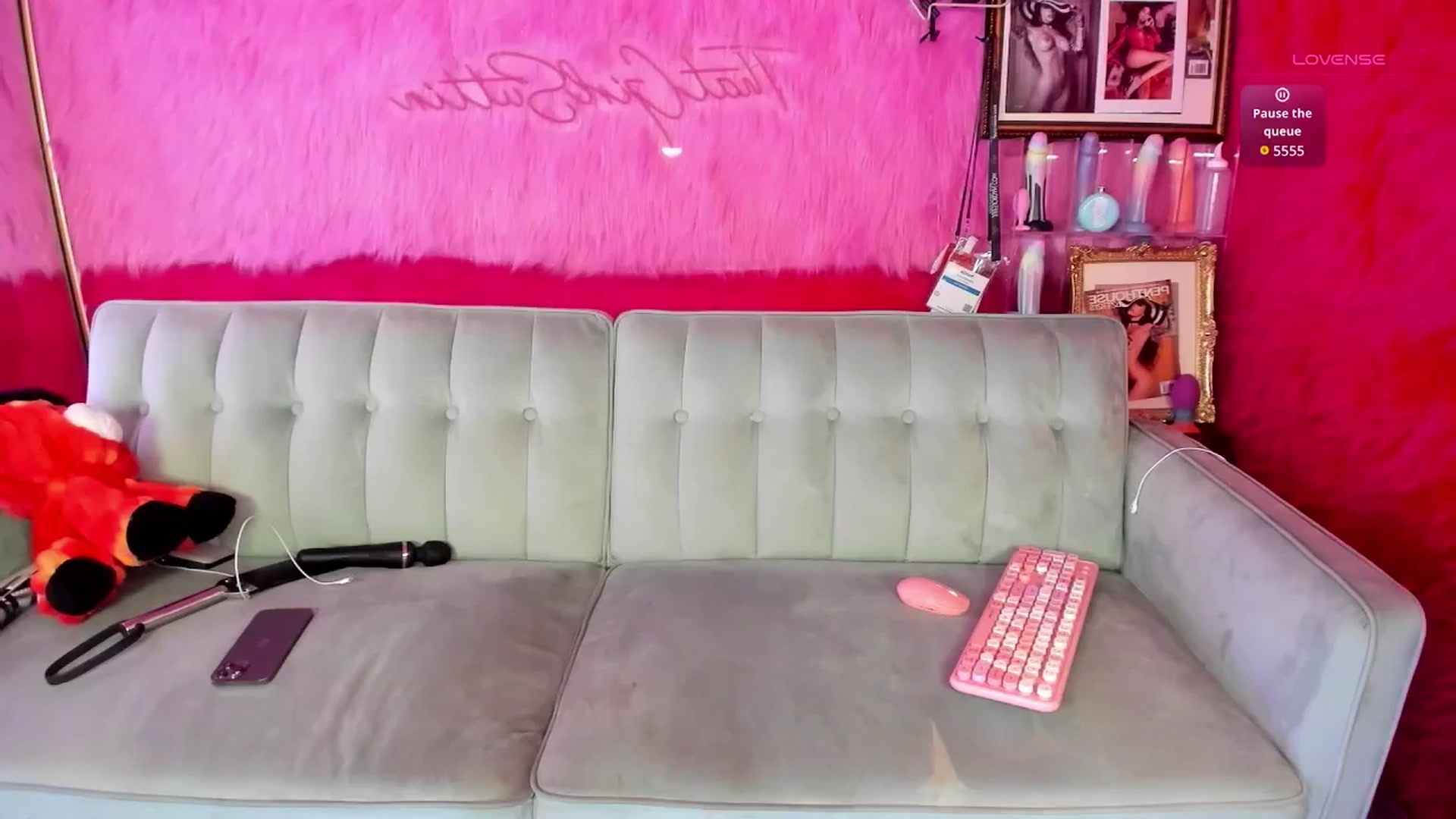 Gallery image thumbnail from thatgrlsuttin's myfreecams stream on, 03/23/2026, 21:18 image 7 of 20