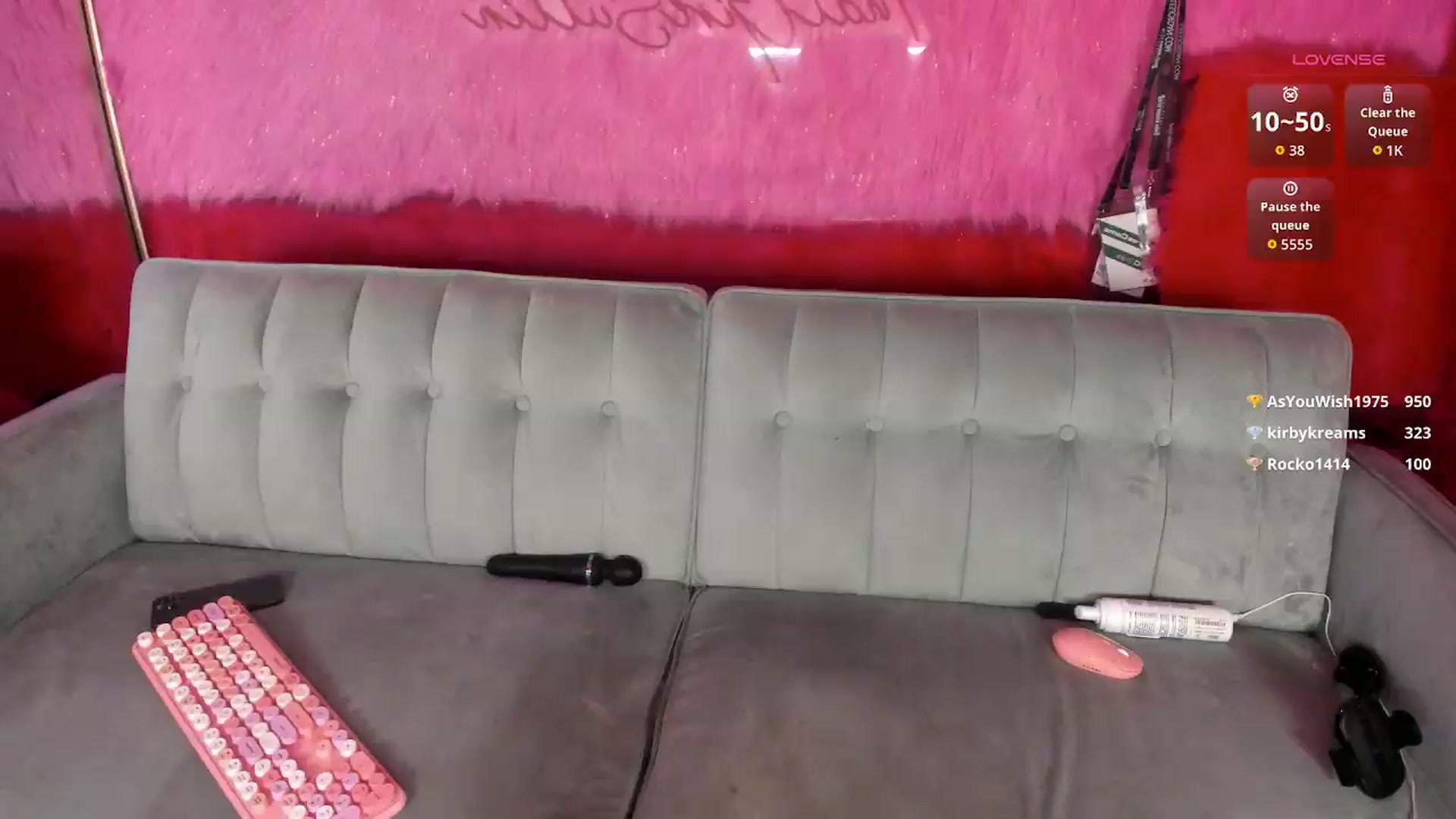 Gallery image thumbnail from thatgrlsuttin's myfreecams stream on, 07/16/2026, 03:06 image 17 of 20