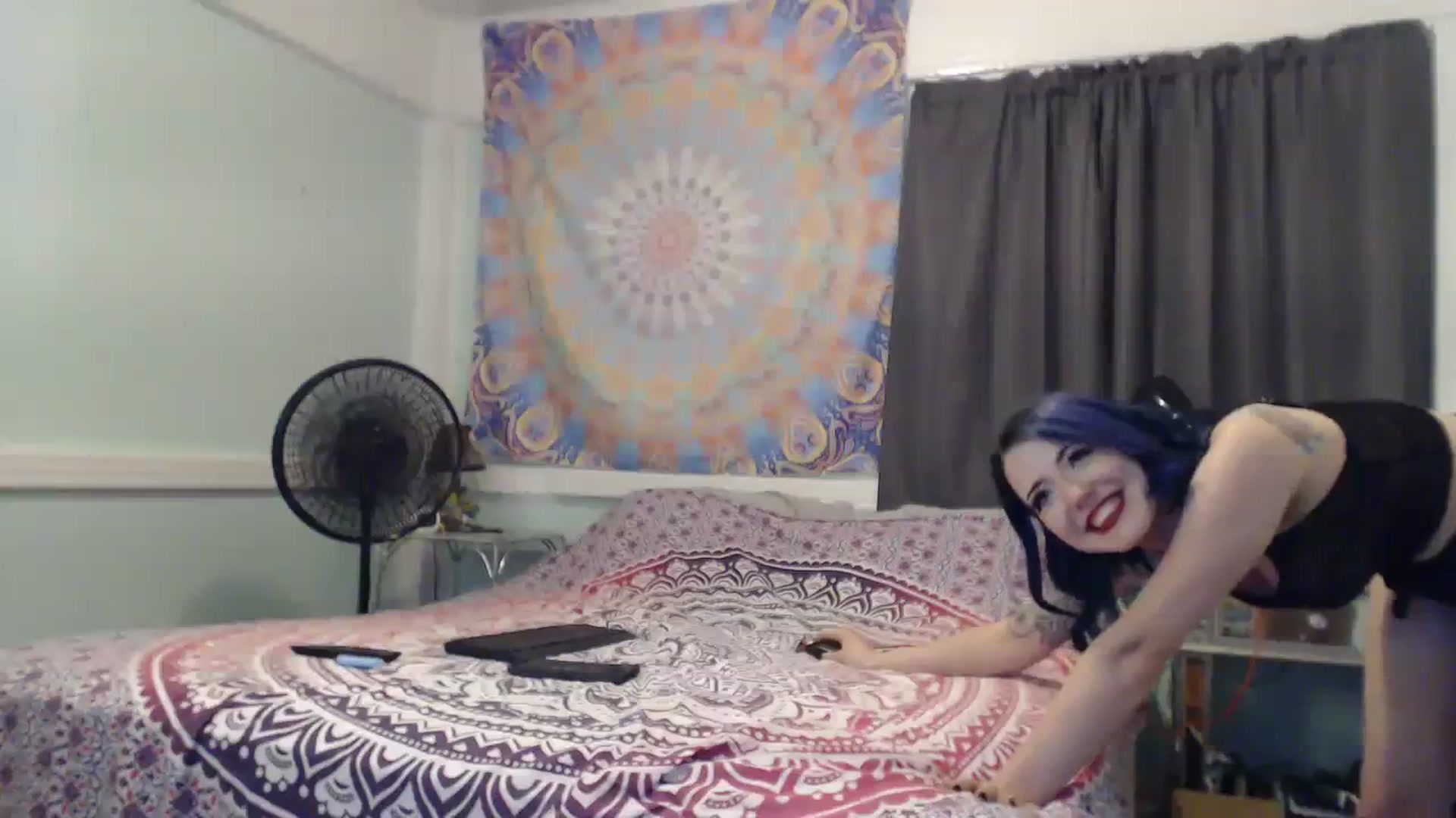 Gallery image thumbnail from the1daisymoon's myfreecams stream on, 08/22/2023, 04:38 image 20 of 20