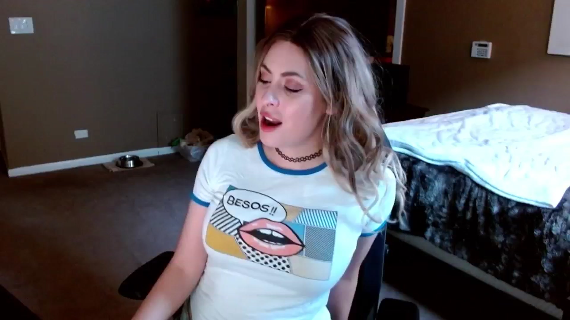 Gallery image thumbnail from theLoveGuru's myfreecams stream on, 11/02/2024, 22:22 image 5 of 20
