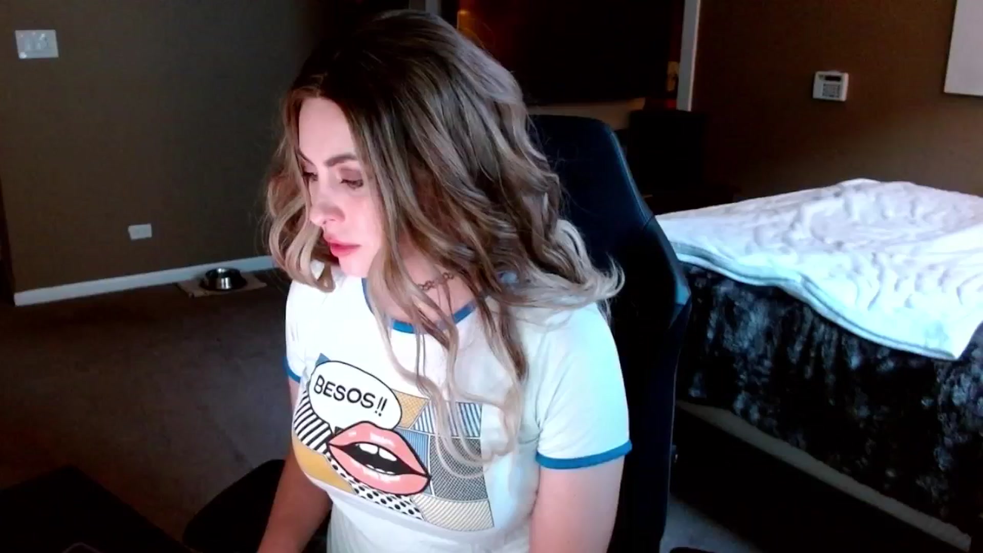 Gallery image thumbnail from theLoveGuru's myfreecams stream on, 11/02/2024, 22:22 image 14 of 20