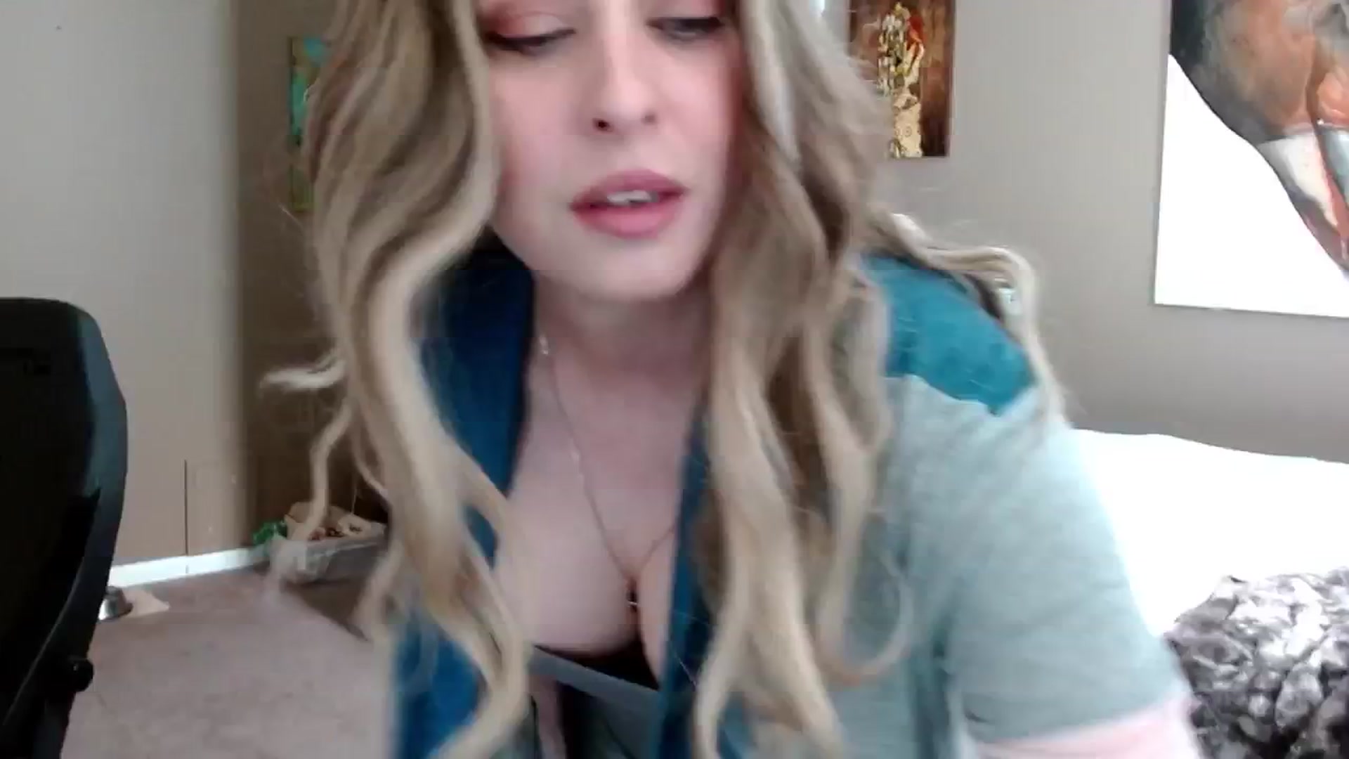 Gallery image thumbnail from theLoveGuru's myfreecams stream on, 11/07/2024, 20:17 image 5 of 20