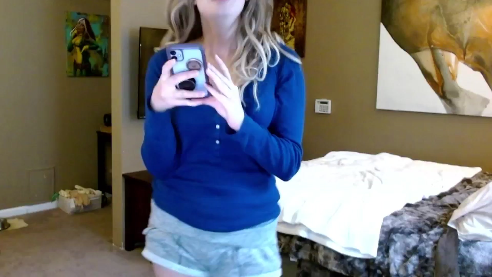 Gallery image thumbnail from theLoveGuru's myfreecams stream on, 11/14/2024, 20:05 image 17 of 20
