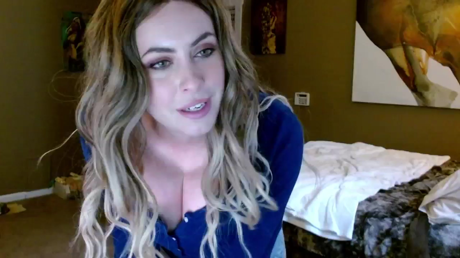 Gallery image thumbnail from theLoveGuru's myfreecams stream on, 11/14/2024, 20:05 image 18 of 20