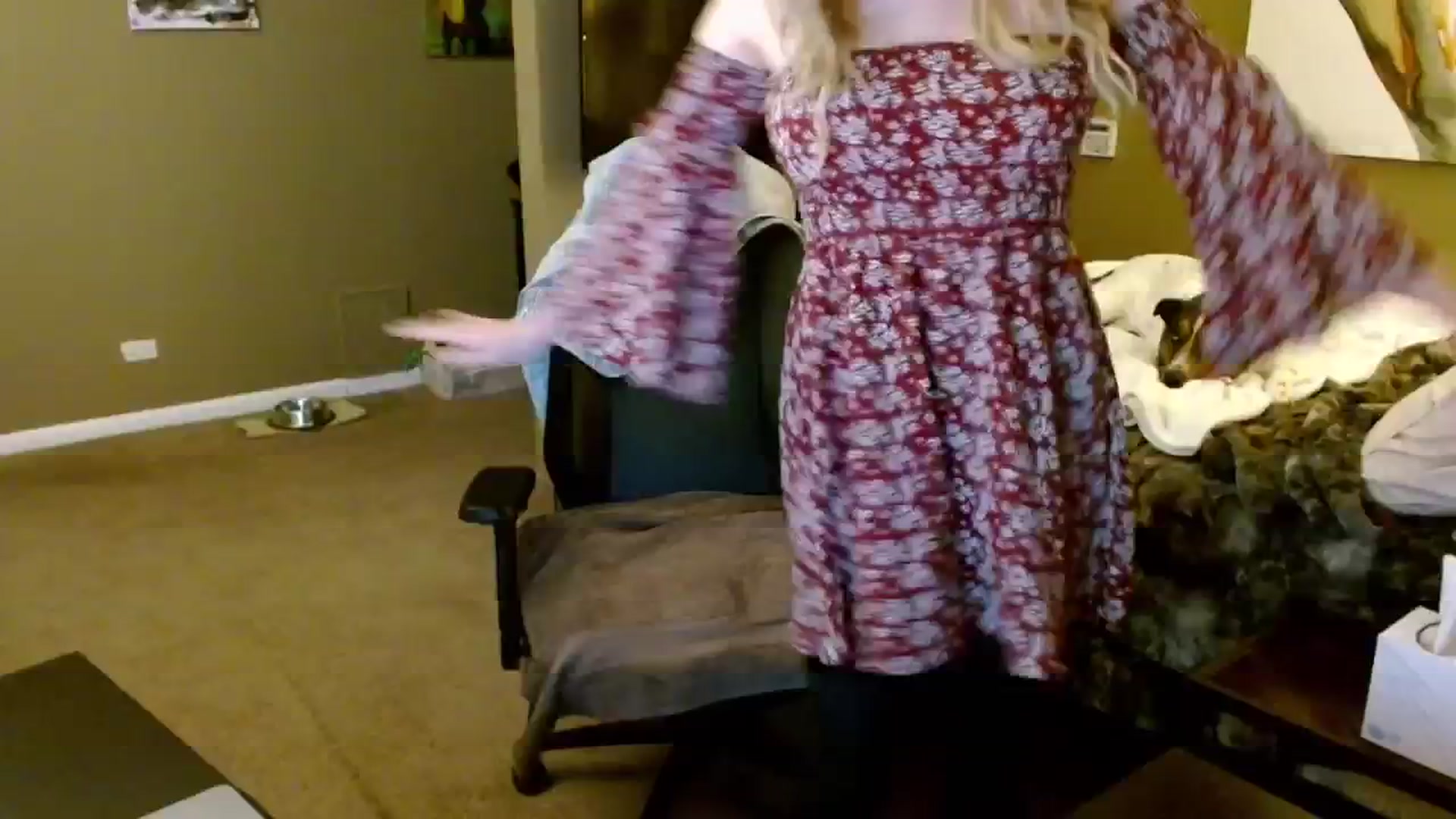 Gallery image thumbnail from theLoveGuru's myfreecams stream on, 11/24/2024, 07:33 image 2 of 20