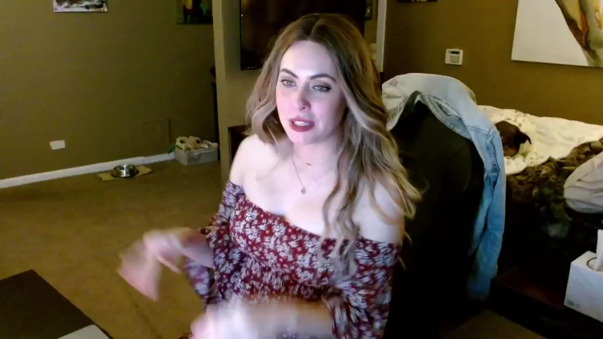 Gallery image thumbnail from theLoveGuru's myfreecams stream on, 11/24/2024, 07:33 image 7 of 20
