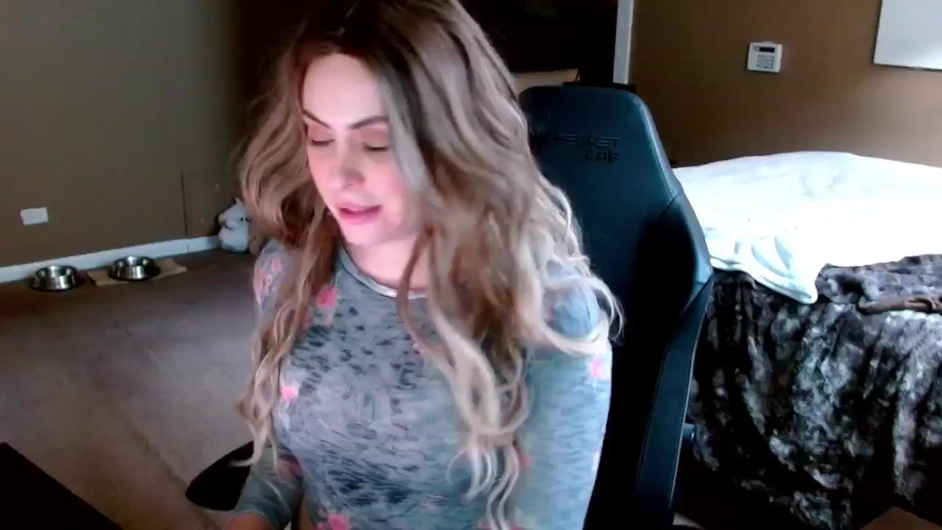 Gallery image thumbnail from theLoveGuru's myfreecams stream on, 12/05/2024, 22:23 image 2 of 20