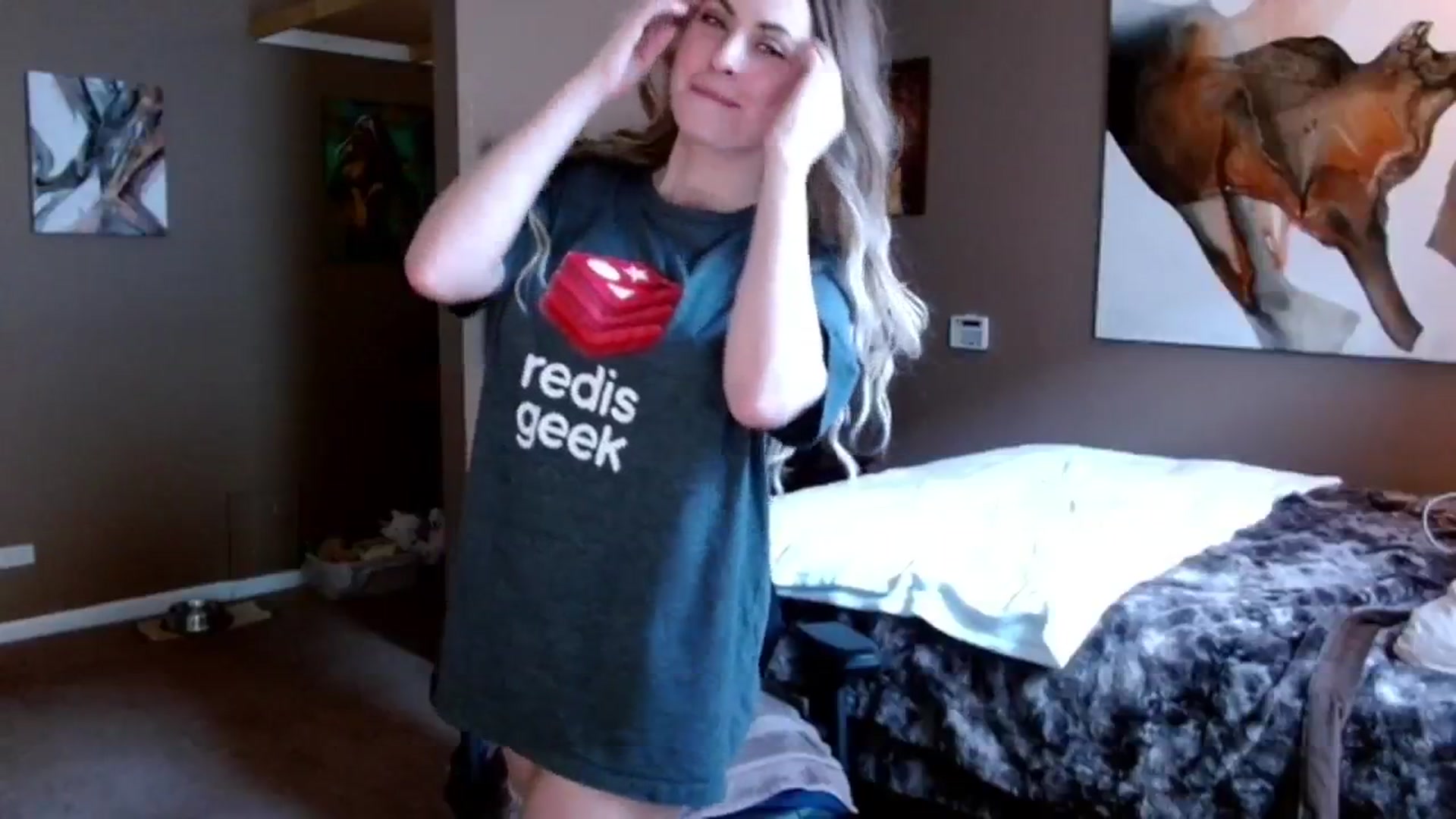 Gallery image thumbnail from theLoveGuru's myfreecams stream on, 01/04/2025, 19:34 image 13 of 20