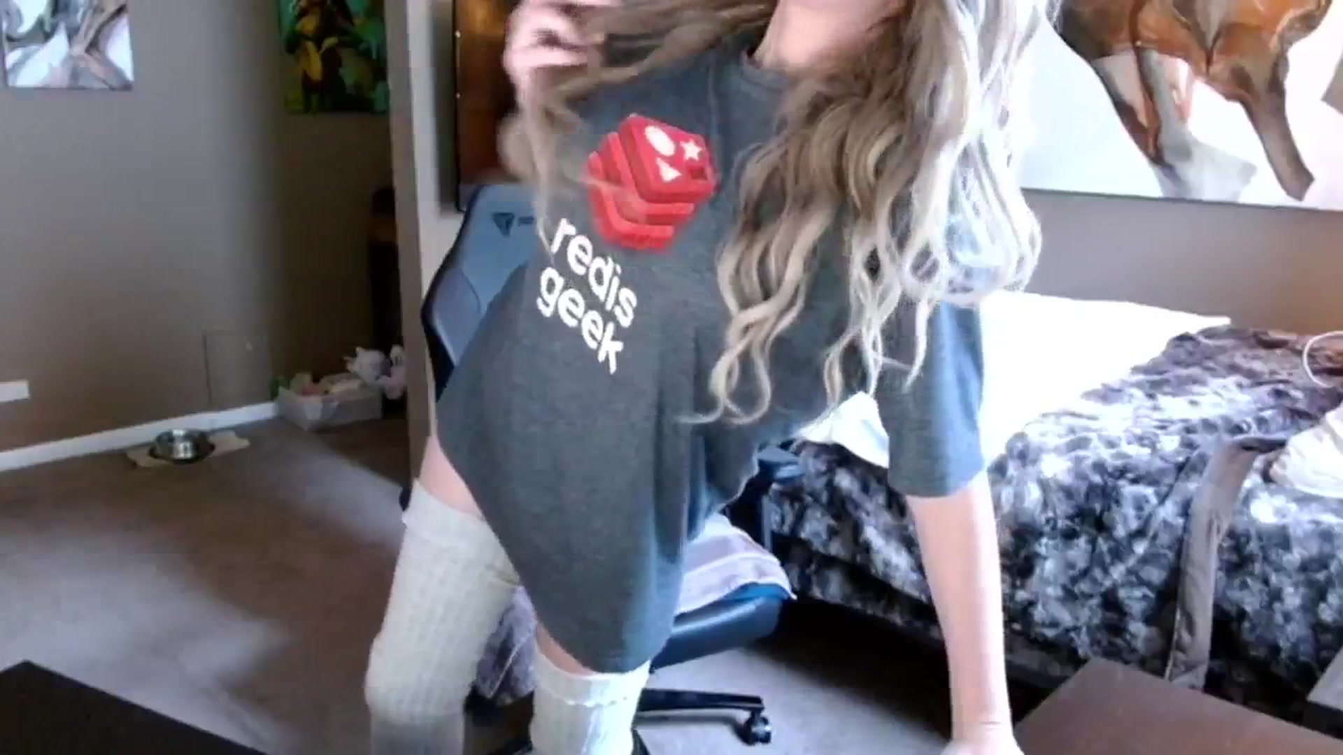 Gallery image thumbnail from theLoveGuru's myfreecams stream on, 01/04/2025, 19:34 image 12 of 20