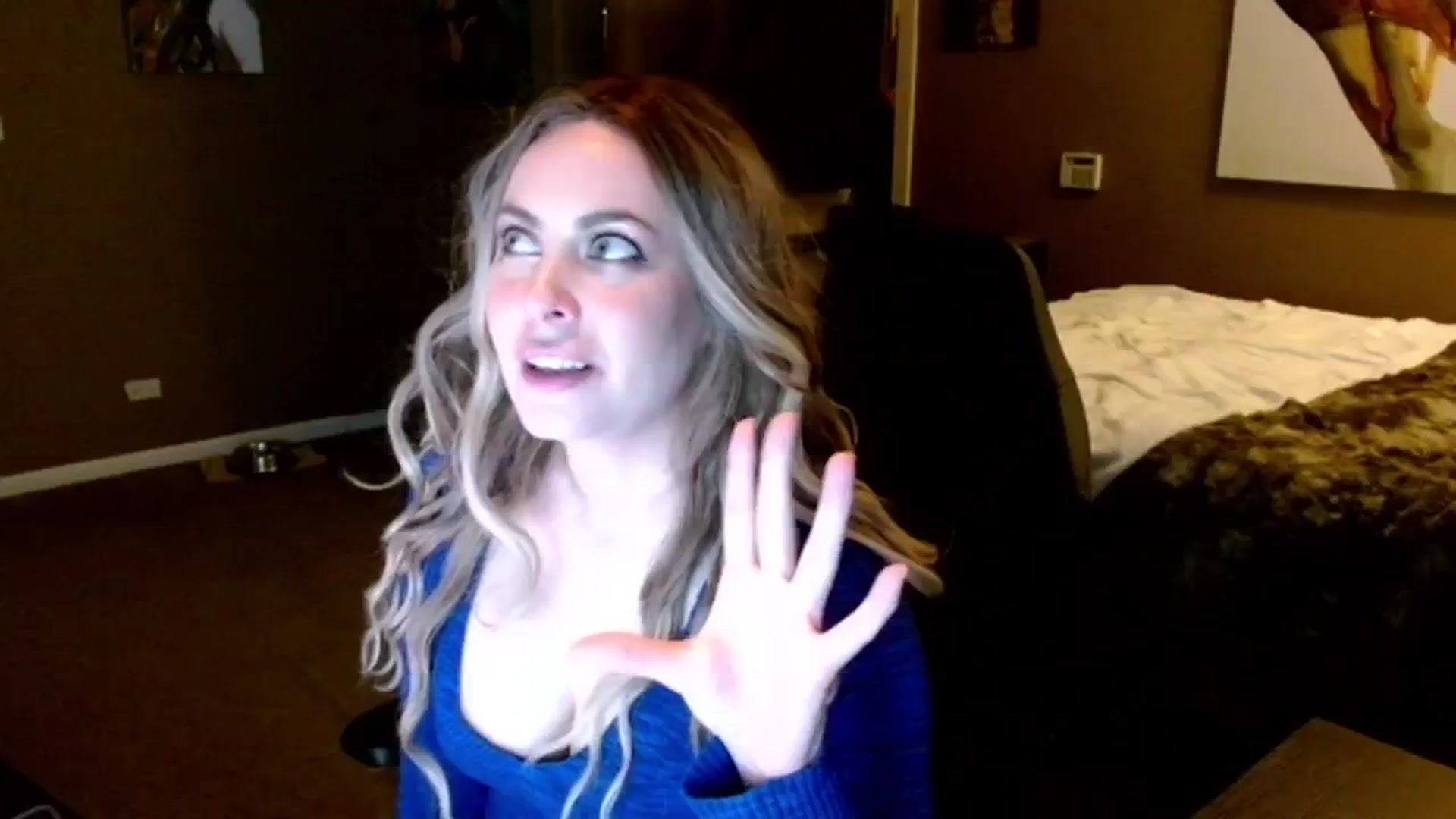 Gallery image thumbnail from theLoveGuru's myfreecams stream on, 01/14/2025, 02:45 image 19 of 20