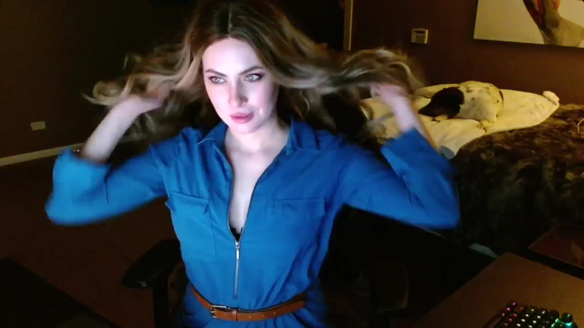 Gallery image thumbnail from theLoveGuru's myfreecams stream on, 01/16/2025, 06:45 image 2 of 20