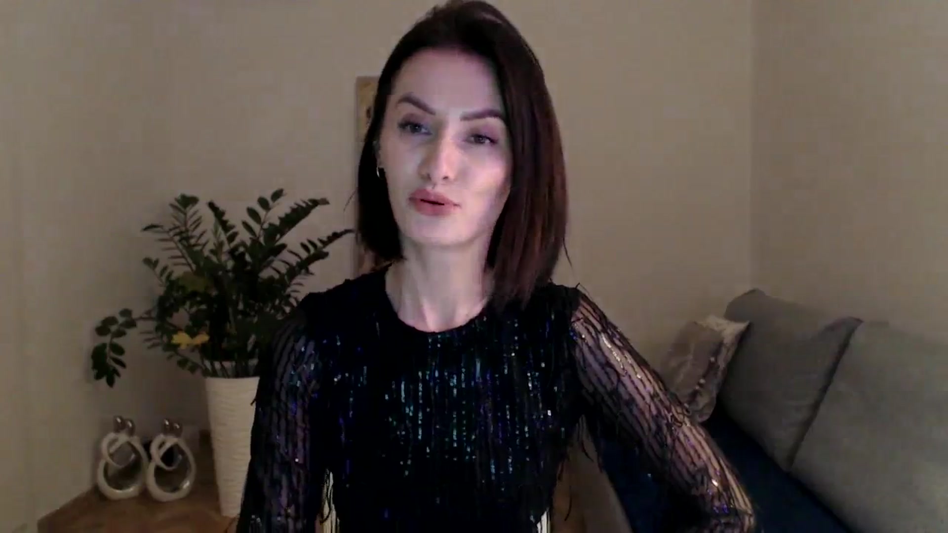 Gallery image thumbnail from the_realpearl's myfreecams stream on, 12/30/2023, 19:35 image 20 of 20