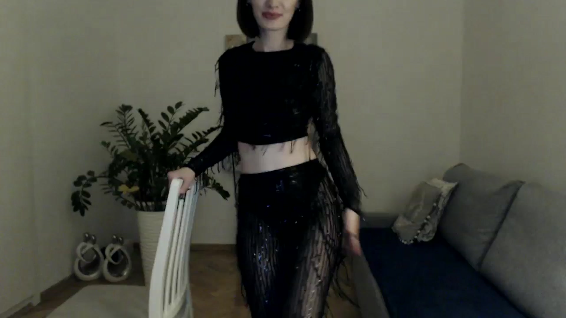Gallery image thumbnail from the_realpearl's myfreecams stream on, 12/30/2023, 19:35 image 17 of 20