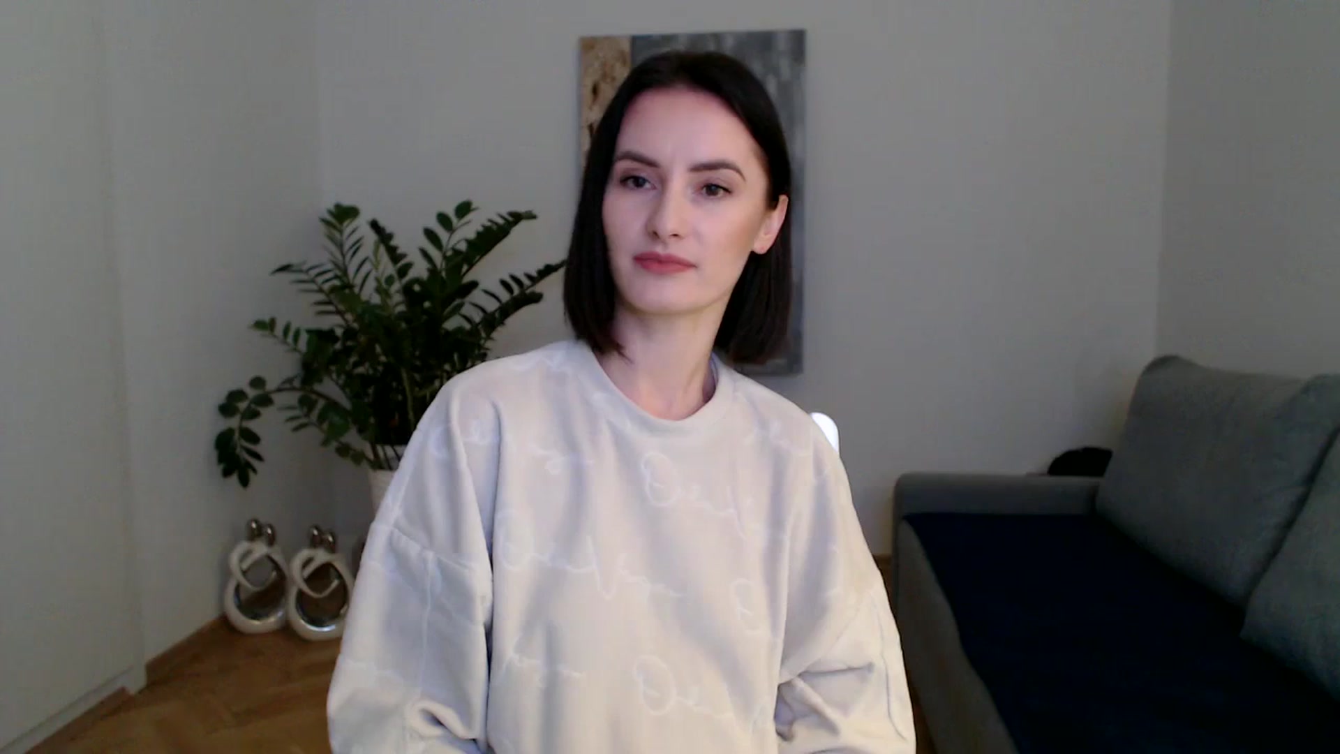 Gallery image thumbnail from the_realpearl's myfreecams stream on, 01/03/2024, 16:01 image 8 of 20
