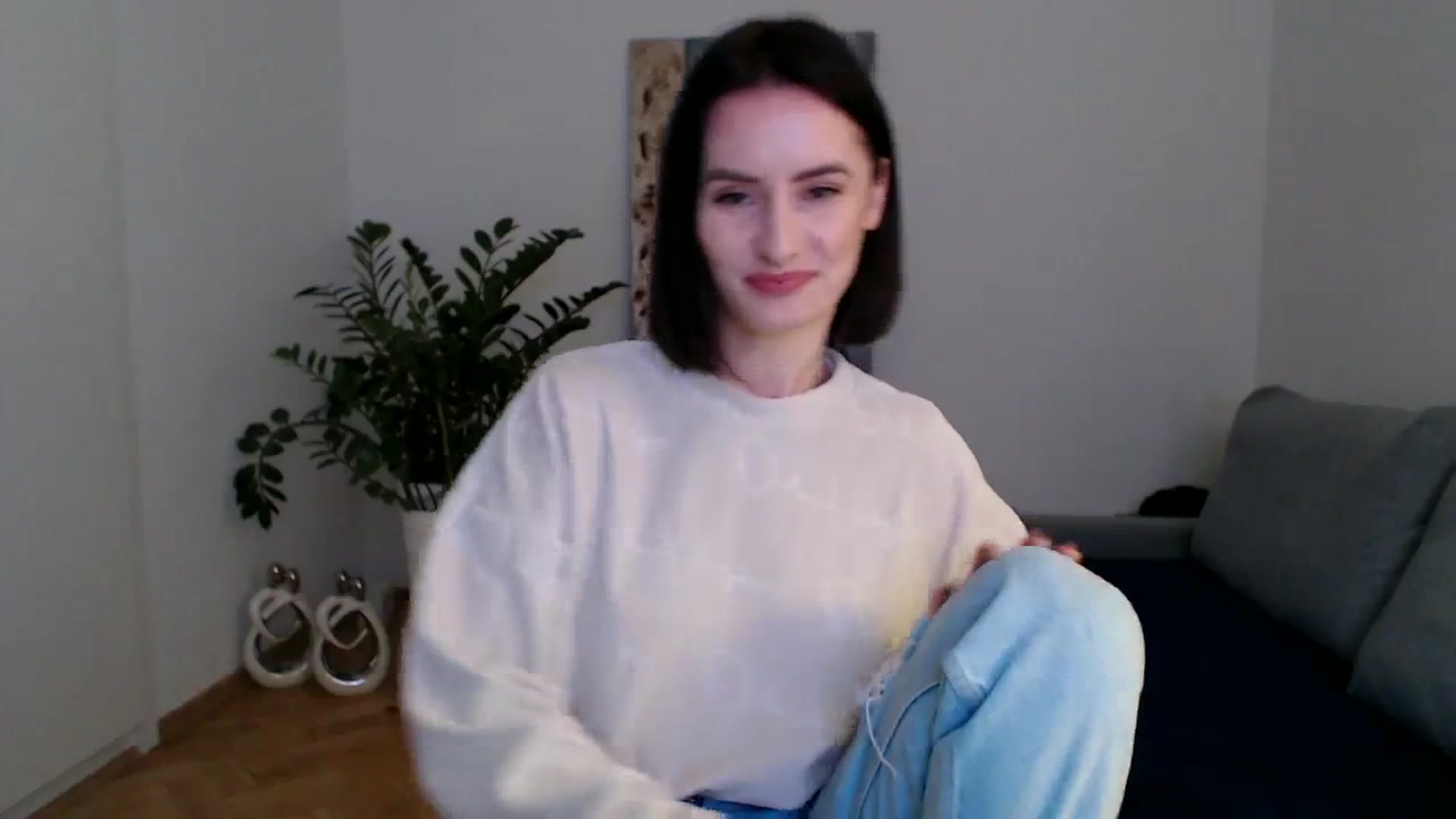 Gallery image thumbnail from the_realpearl's myfreecams stream on, 01/03/2024, 16:01 image 7 of 20