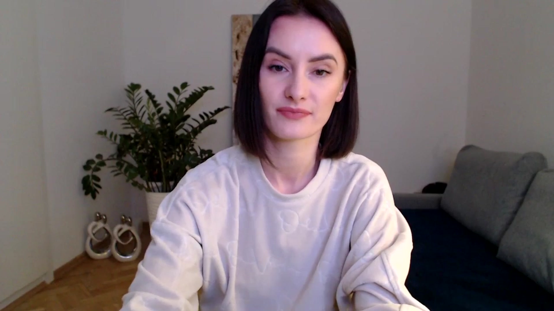 Gallery image thumbnail from the_realpearl's myfreecams stream on, 01/03/2024, 16:01 image 10 of 20