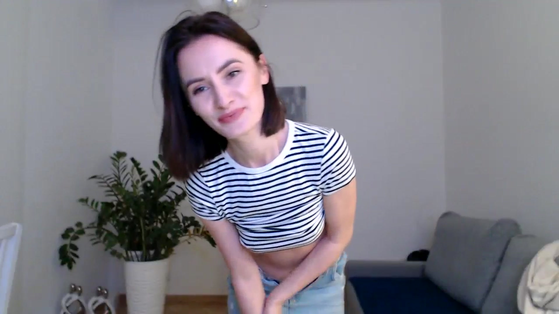 Gallery image thumbnail from the_realpearl's myfreecams stream on, 01/03/2024, 17:13 image 2 of 20