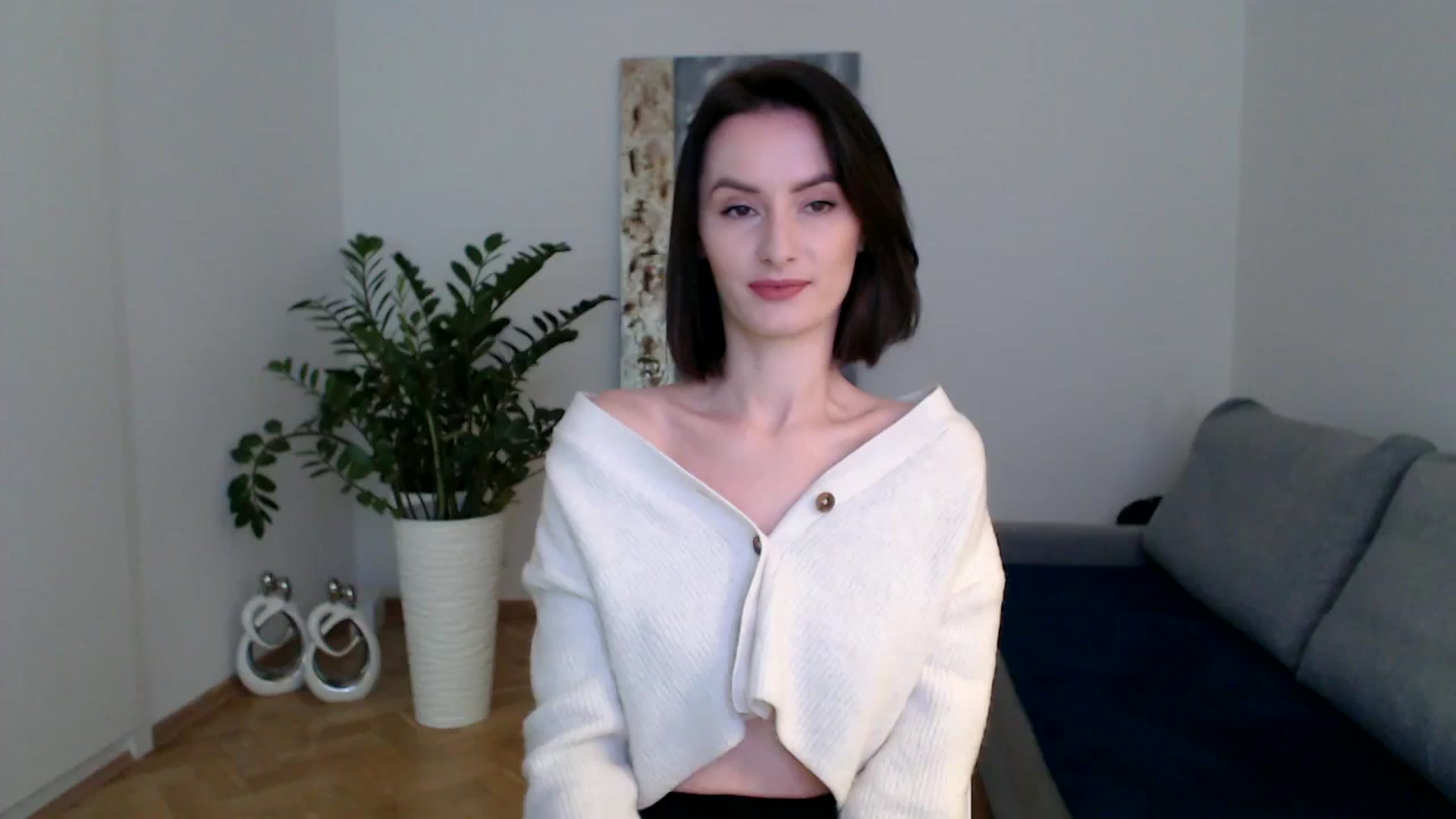 Gallery image thumbnail from the_realpearl's myfreecams stream on, 01/04/2024, 09:32 image 4 of 20