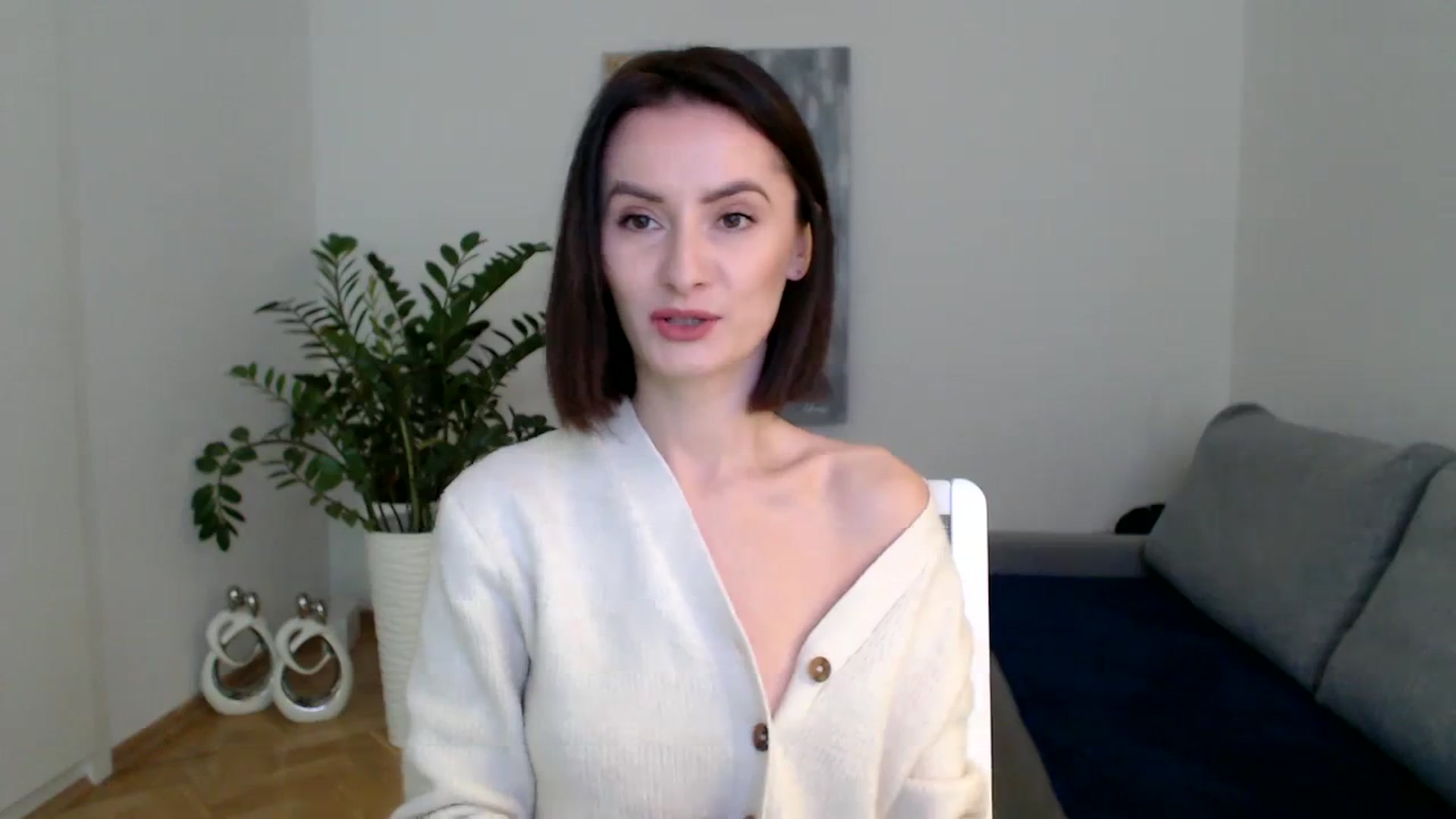 Gallery image thumbnail from the_realpearl's myfreecams stream on, 01/04/2024, 09:32 image 18 of 20