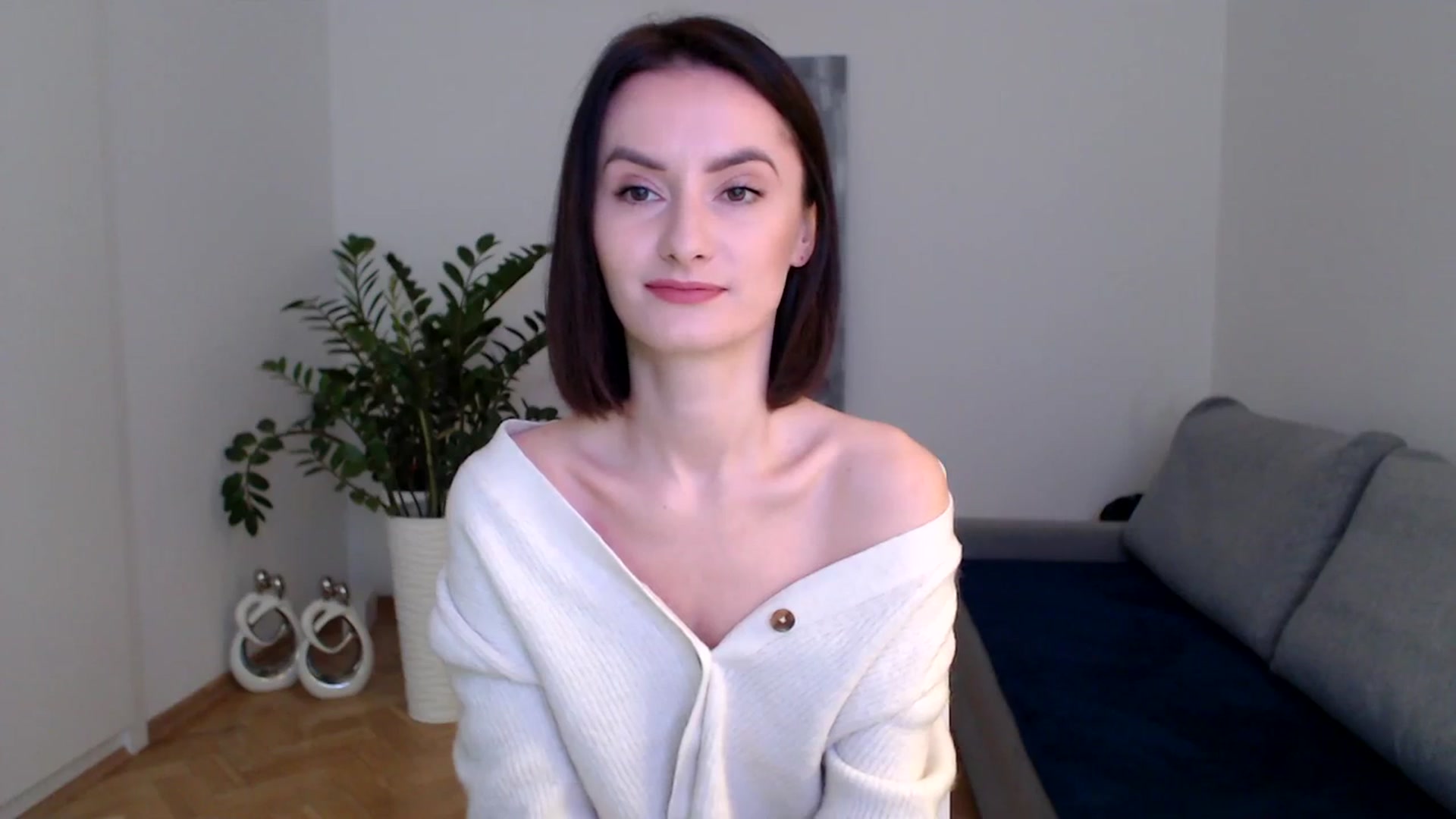 Gallery image thumbnail from the_realpearl's myfreecams stream on, 01/04/2024, 09:32 image 16 of 20