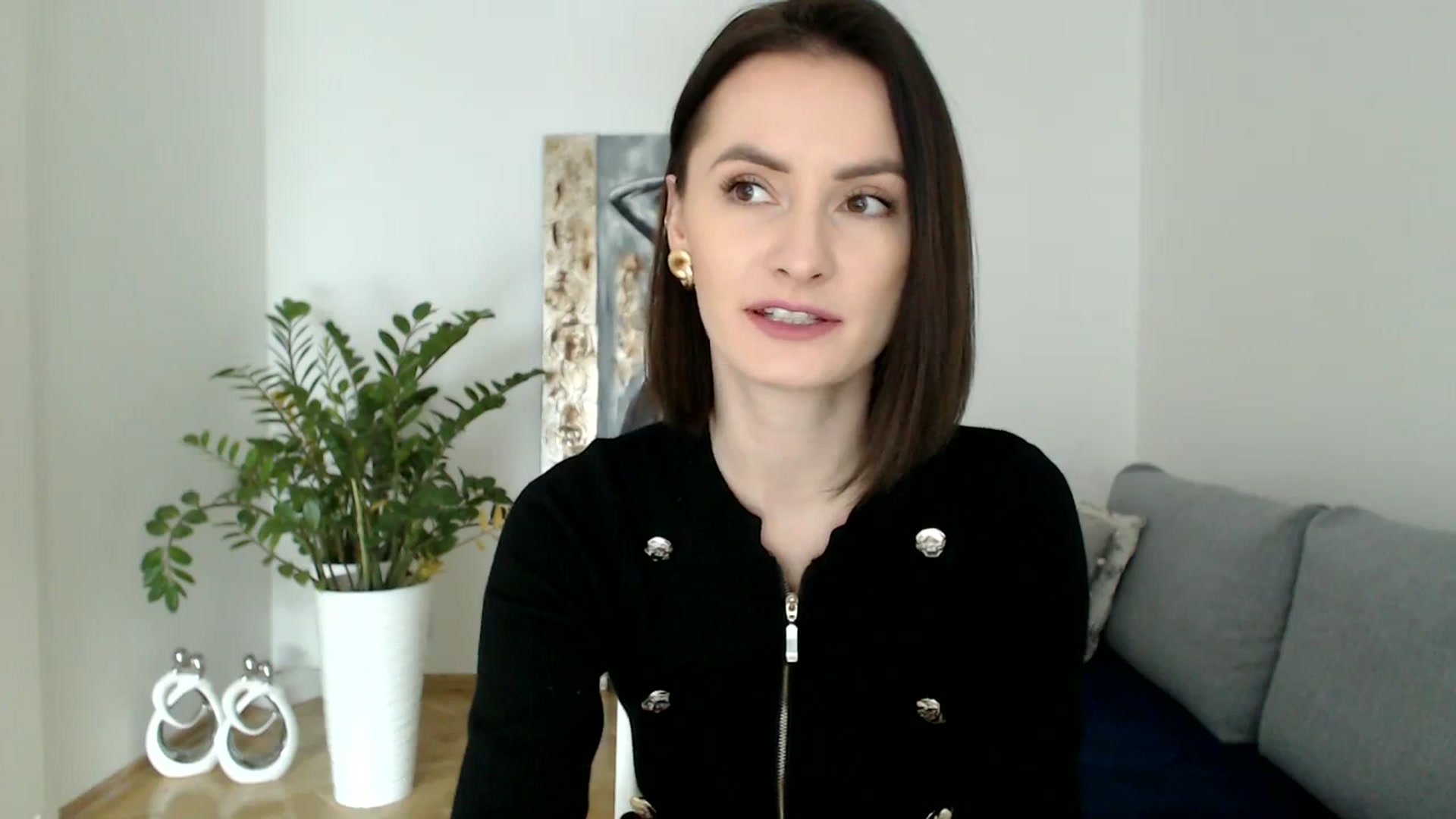 Gallery image thumbnail from the_realpearl's myfreecams stream on, 01/09/2024, 10:59 image 10 of 20