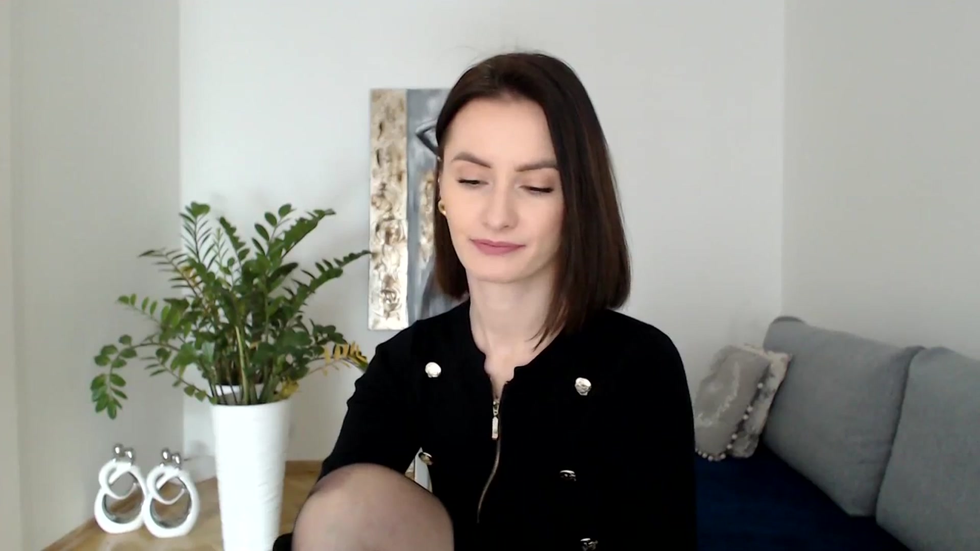 Gallery image thumbnail from the_realpearl's myfreecams stream on, 01/09/2024, 10:59 image 14 of 20