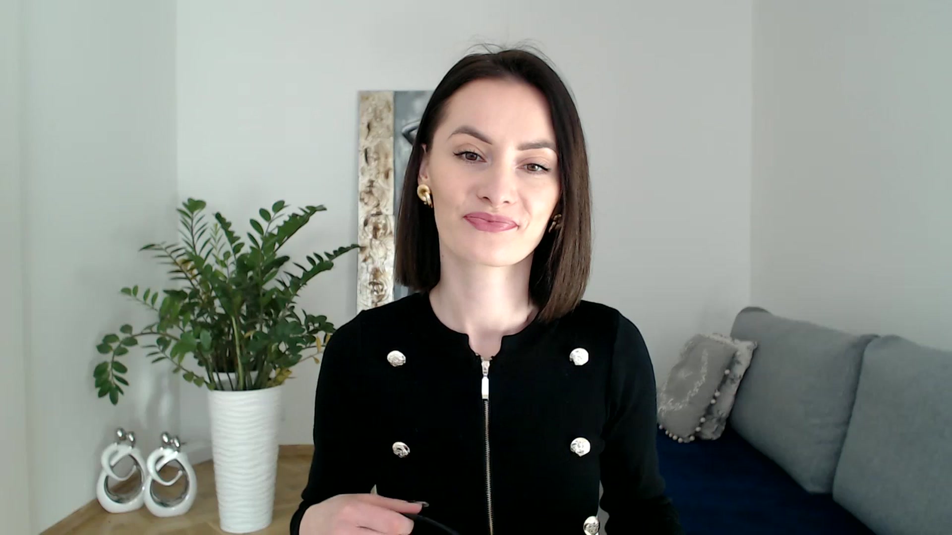 Gallery image thumbnail from the_realpearl's myfreecams stream on, 01/09/2024, 11:31 image 6 of 20