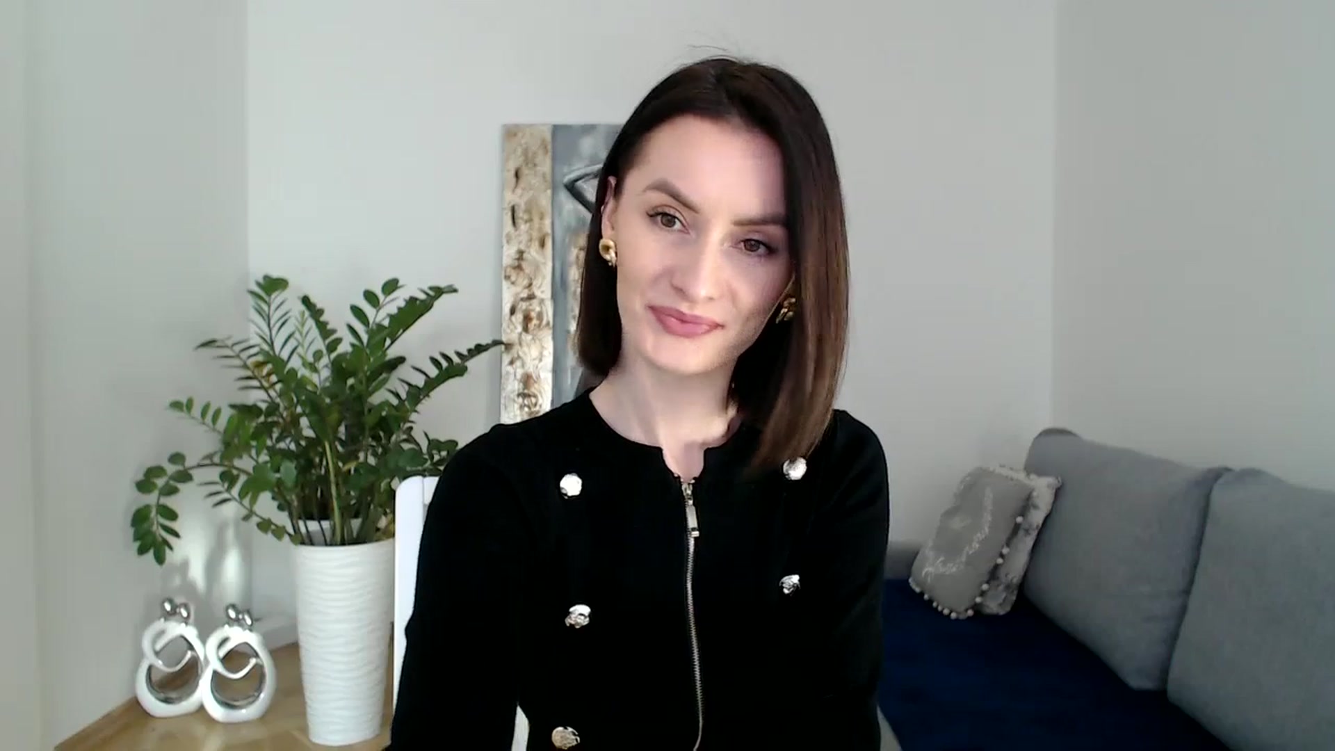 Gallery image thumbnail from the_realpearl's myfreecams stream on, 01/09/2024, 11:31 image 8 of 20