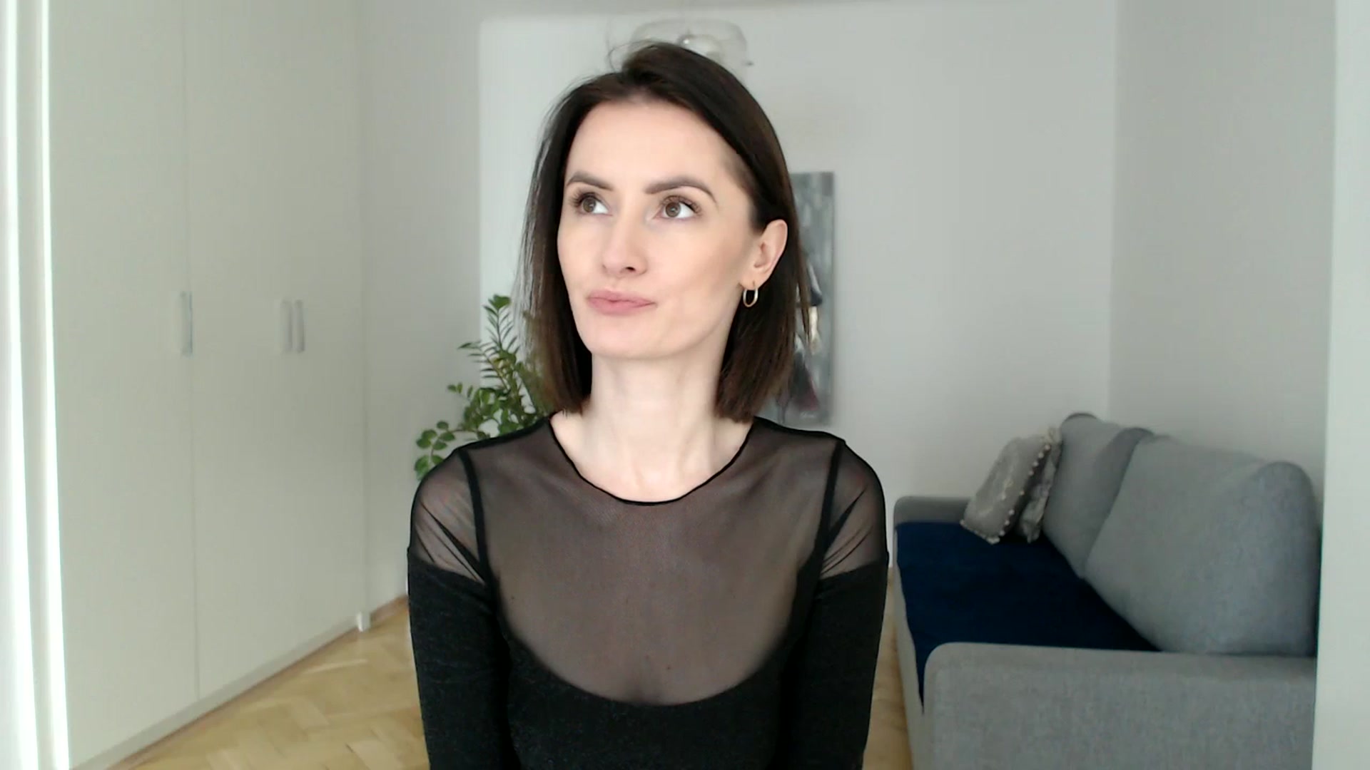 Gallery image thumbnail from the_realpearl's myfreecams stream on, 01/10/2024, 11:13 image 17 of 20