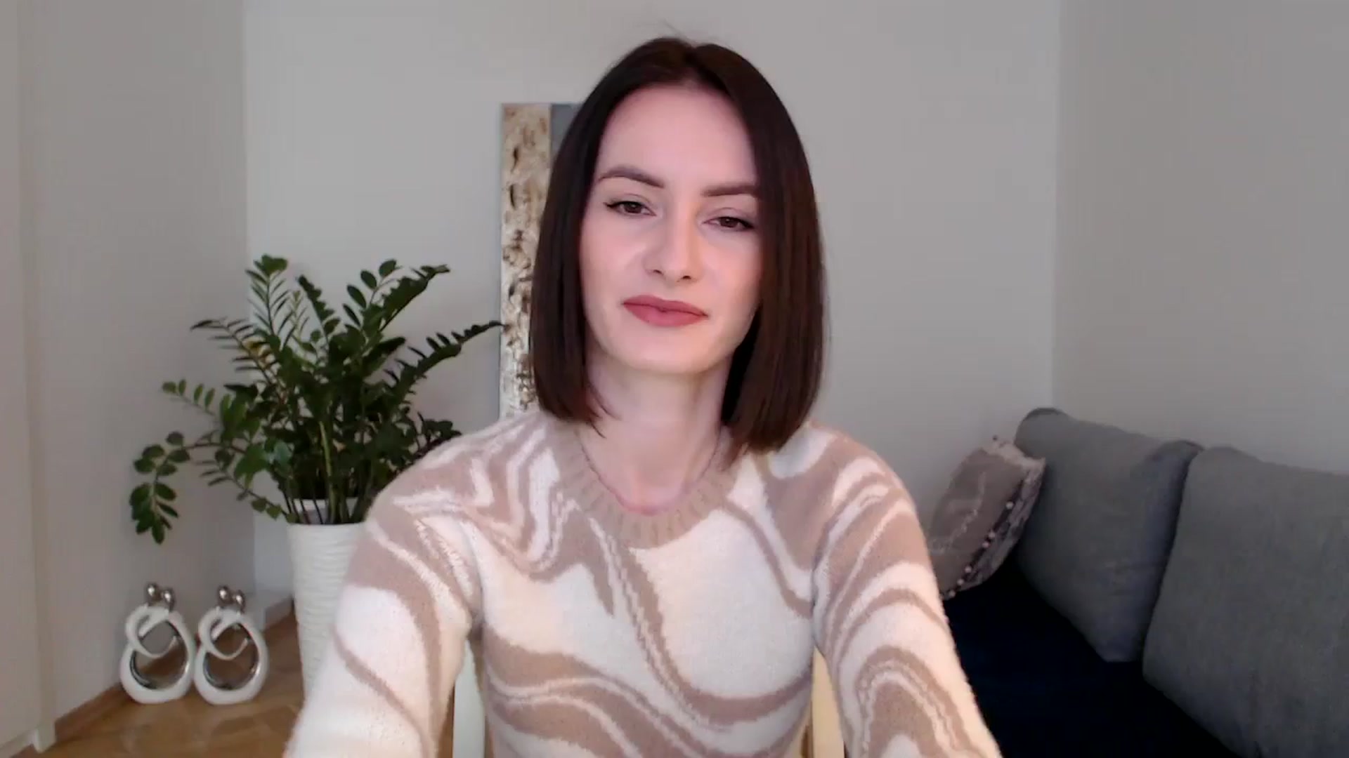 Gallery image thumbnail from the_realpearl's myfreecams stream on, 01/11/2024, 11:15 image 1 of 20