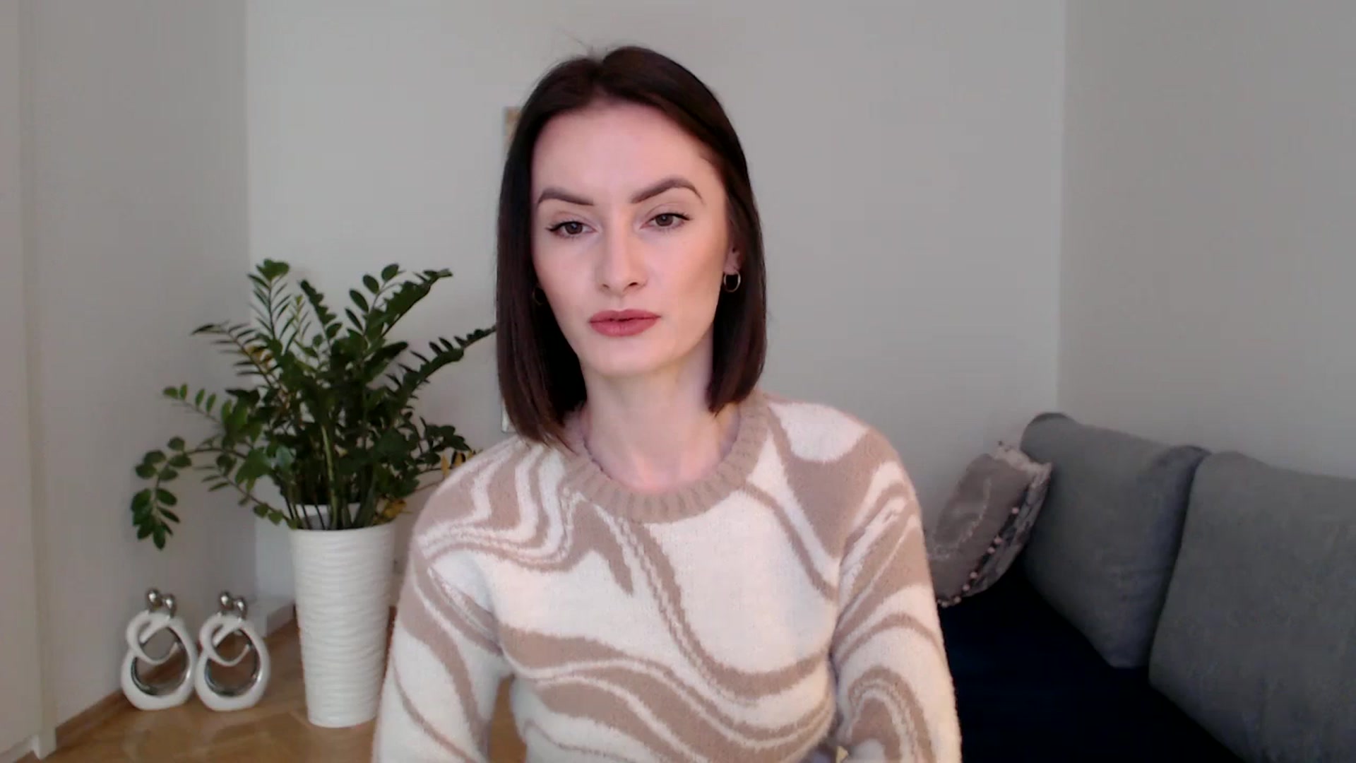 Gallery image thumbnail from the_realpearl's myfreecams stream on, 01/11/2024, 11:15 image 8 of 20