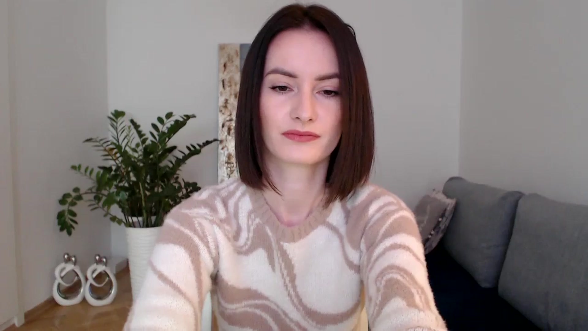 Gallery image thumbnail from the_realpearl's myfreecams stream on, 01/11/2024, 11:15 image 2 of 20