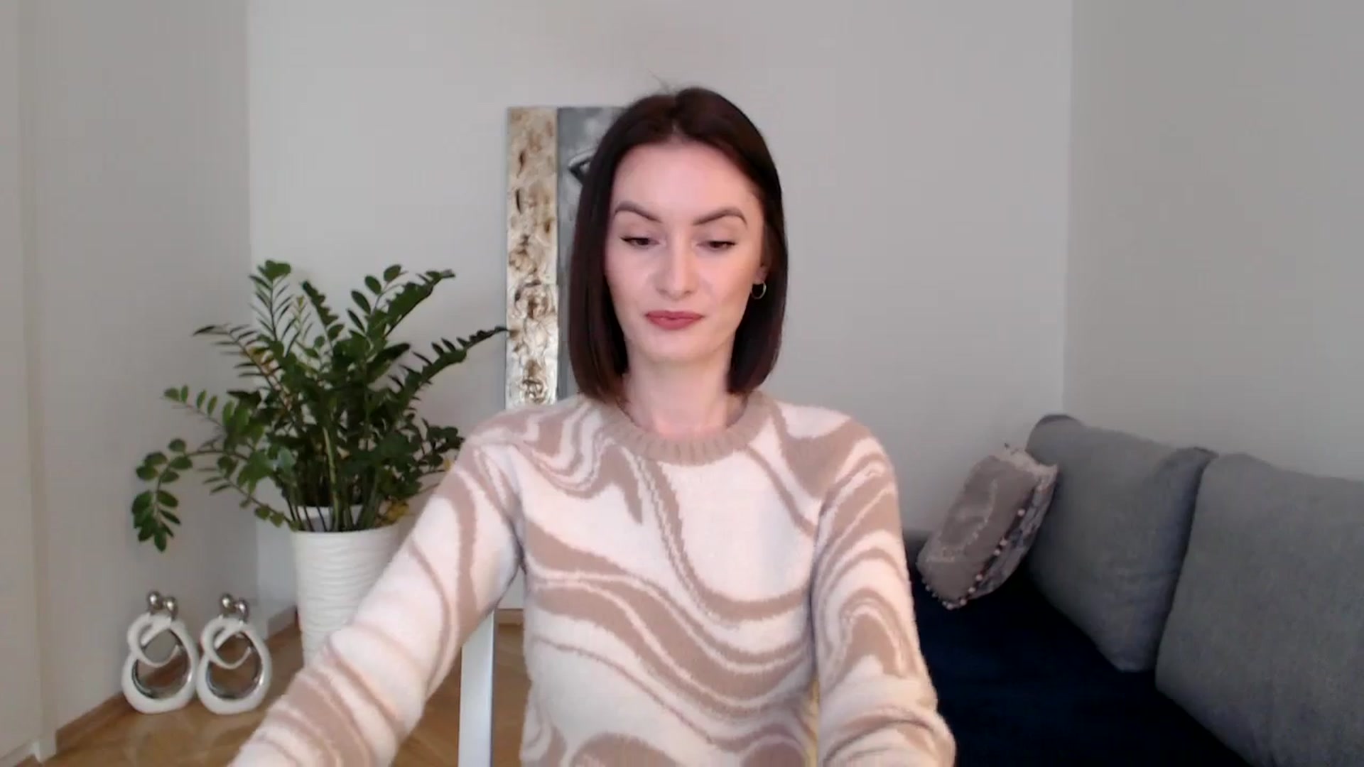 Gallery image thumbnail from the_realpearl's myfreecams stream on, 01/11/2024, 11:15 image 9 of 20