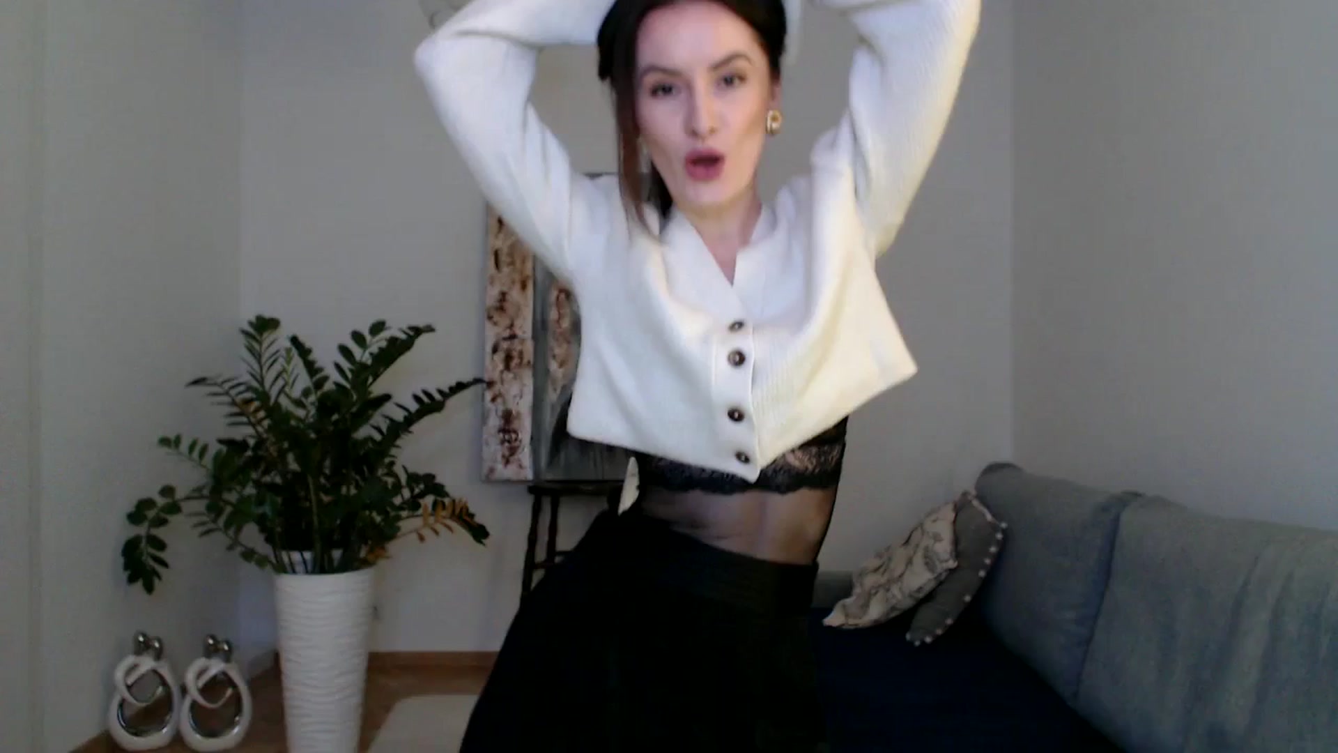 Gallery image thumbnail from the_realpearl's myfreecams stream on, 01/12/2024, 16:00 image 2 of 20