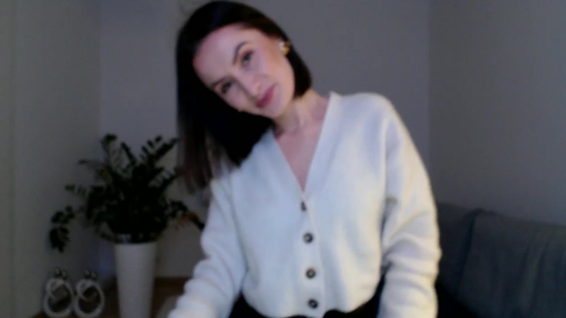Gallery image thumbnail from the_realpearl's myfreecams stream on, 01/12/2024, 16:00 image 3 of 20